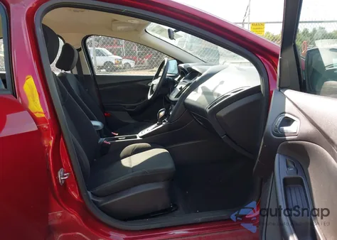 2015 Ford Focus Se из США, поврежденный, VIN 1FADP3F21FL247693
